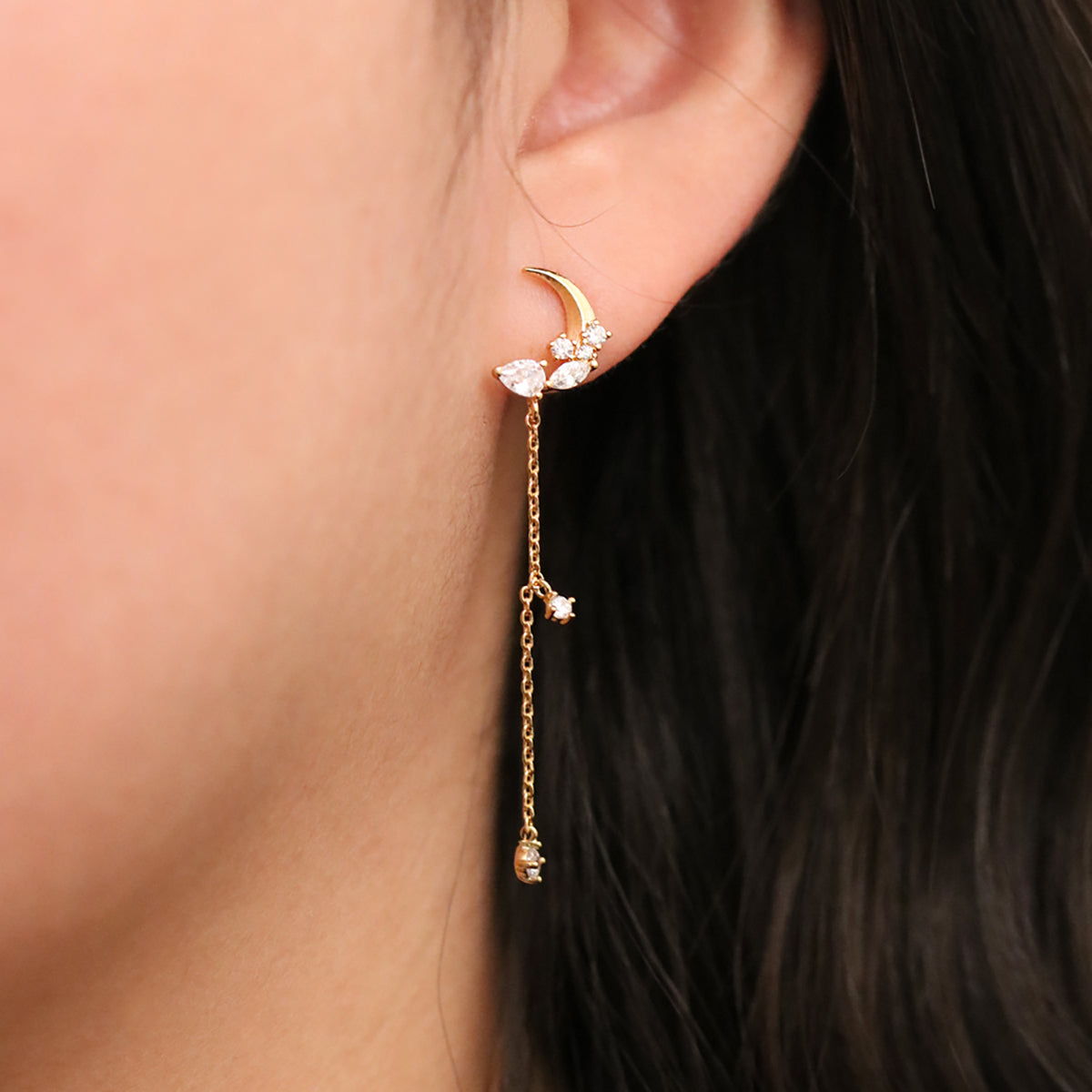 Sparkle Moon Drop Chain Earrings-1