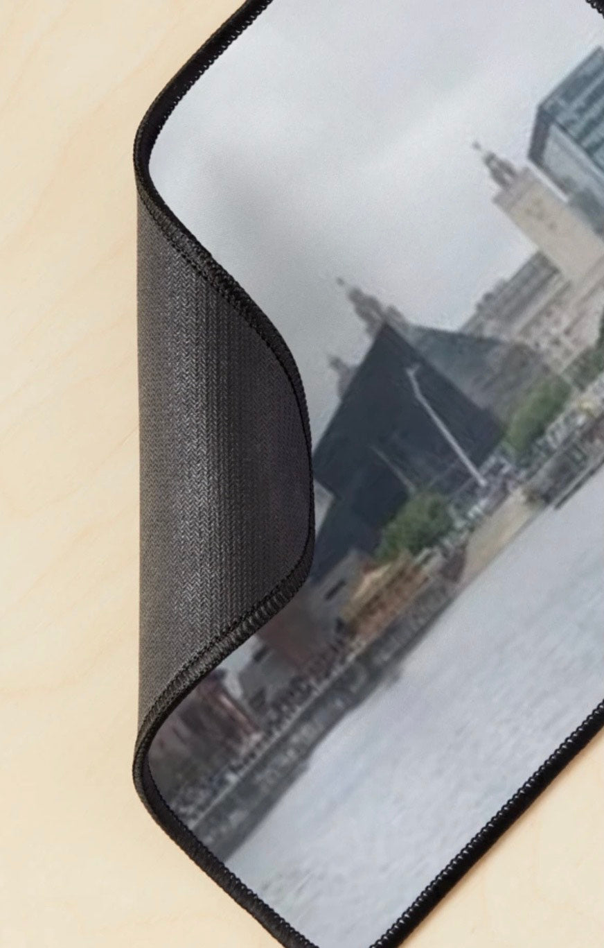 Albert Dock Mouse Pad